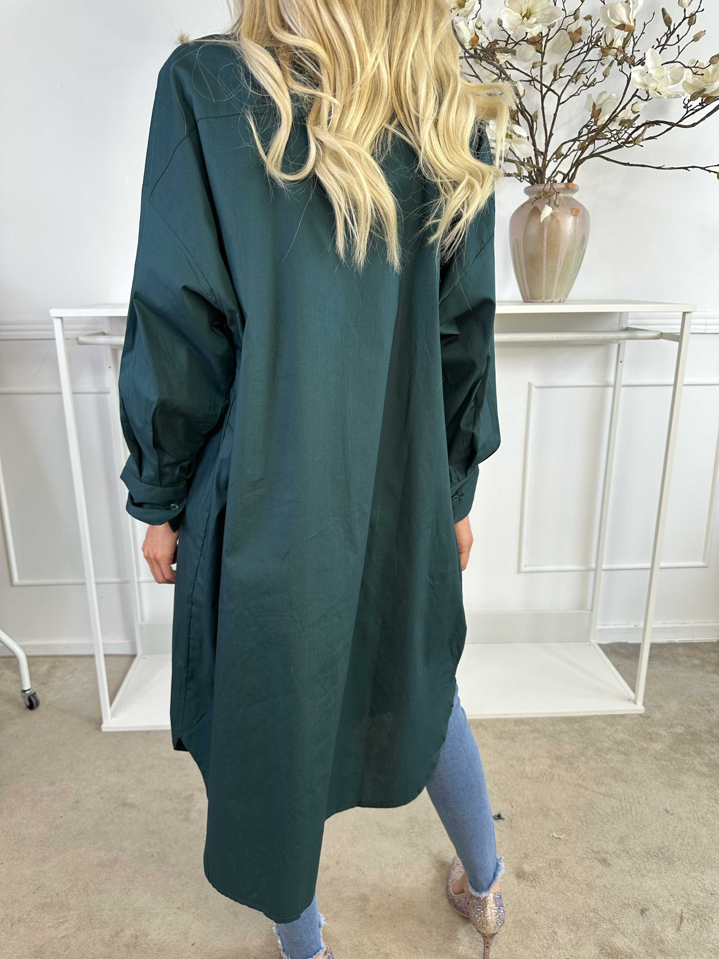 Ceylan - Lång enfärgad skjortklänning i bomull